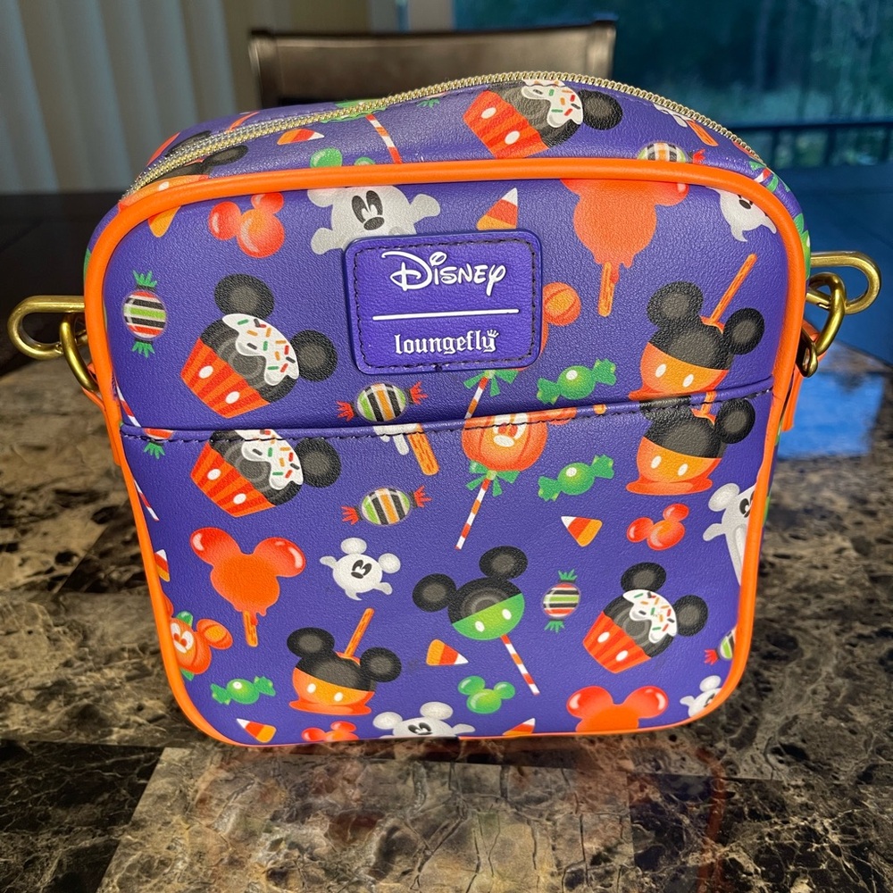Disney Loungefly 🎃 Bag - Purple and Orange crossbody